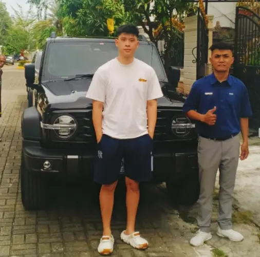 Serah Terima Tank 300 Diesel 4x2 - PT Merdeka 